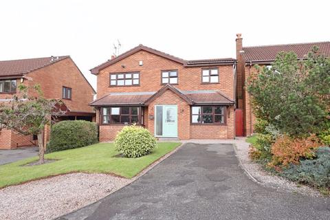 4 bedroom detached house for sale, The Pippins, Westbury Park