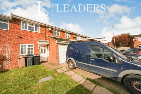 3 bedroom terraced house to rent, Dunsmore Road - Close to Town - LU1