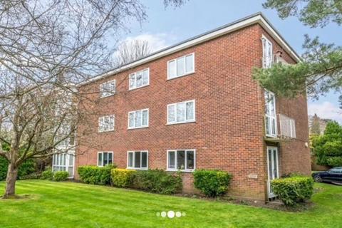 2 bedroom apartment to rent, Langley Road, Watford