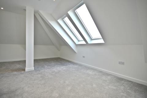 2 bedroom apartment to rent, Millennium Way, Bracknell, RG12