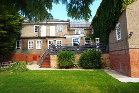 21 bedroom detached house to rent, Bournbrook Road, Selly Oak, Birmingham, B29 7DD