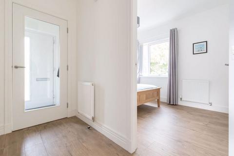 22 Caerlee Mill Damside, Innerleithen, EH44 6AB