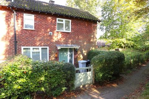 2 bedroom terraced house for sale, Alton Drive, Macclesfield