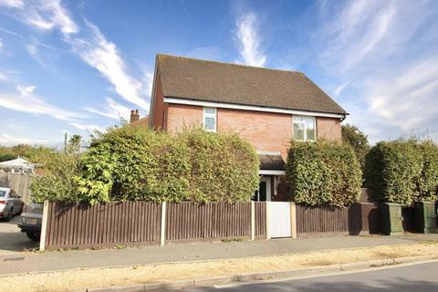 3 bedroom semi-detached house for sale, Valentine Avenue, Southampton SO19