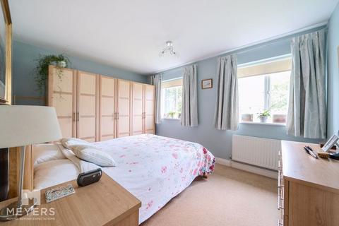 4 Brewer Walk, Crossways, Dorchester, DT2 8WN