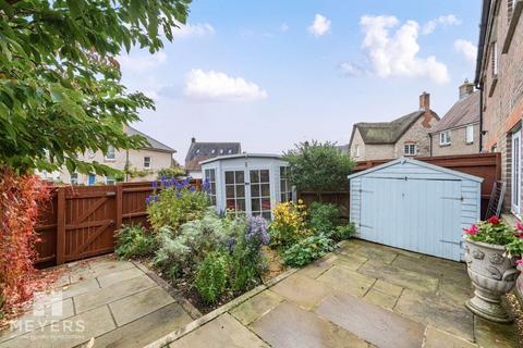 4 Brewer Walk, Crossways, Dorchester, DT2 8WN
