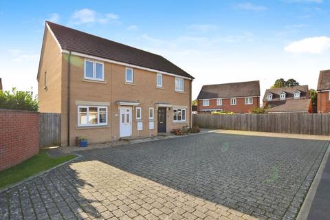 52 Grouse Road, Old Sarum, Salisbury, SP4 6GE