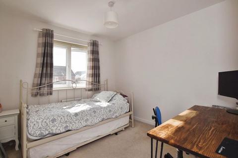 52 Grouse Road, Old Sarum, Salisbury, SP4 6GE