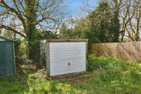 Garage for sale, Assisi Road, Salisbury                                      *SINGLE GARAGE*