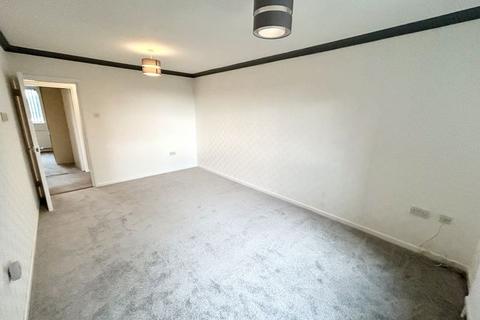 2 bedroom apartment to rent, Worsley Road, Manchester