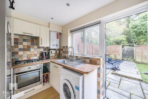 2 bedroom ground floor flat for sale, Victoria Close, Bovington, BH20.