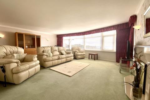 2 bedroom apartment to rent, 26 Boscombe Cliff Road, Bournemouth