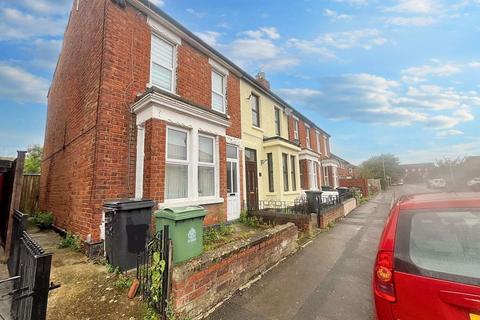 3 bedroom semi-detached house for sale, Hatfield Road, Gloucester GL1