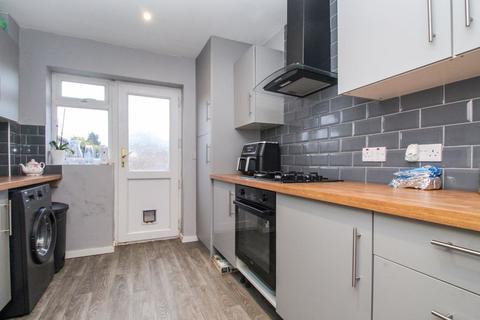 3 bedroom terraced house for sale, Kenilworth Walk, Bedford MK41