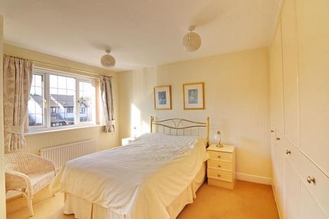 3 Crombouke Fold, Worsley, Manchester, M28 1ZE
