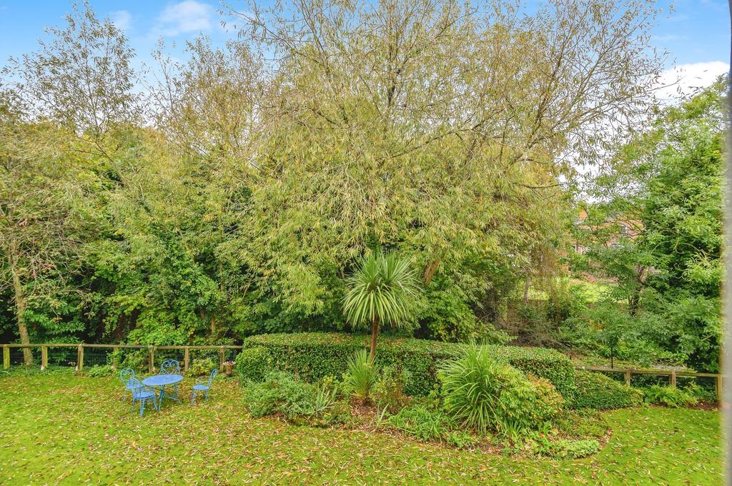 Communal gardens