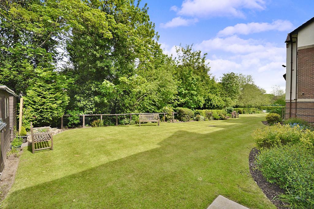 Communal gardens