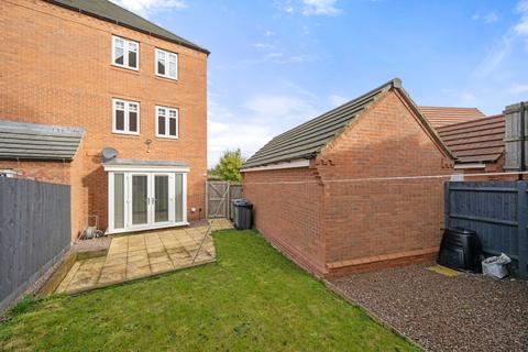 3 bedroom semi-detached house for sale, Grantham  NG31