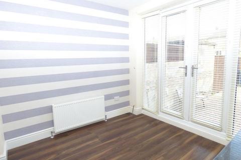 3 bedroom terraced house to rent, Baltimore Avenue, Sunderland, SR5