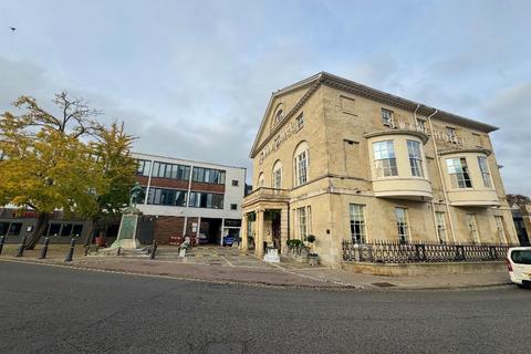 1 bedroom apartment for sale, 3 High Street, Bedford, Bedfordshire, MK40 1RN