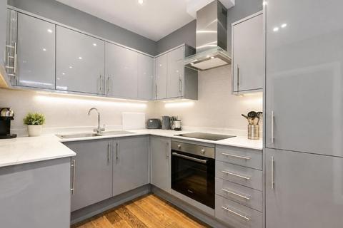 1 bedroom flat for sale, High Street, Swan House, MK40