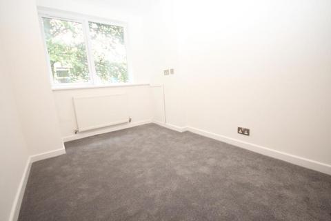 2 bedroom apartment for sale, Edgware HA8