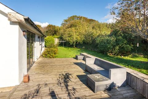 2 bedroom bungalow for sale, Penaber Estate, Criccieth, Gwynedd, LL52