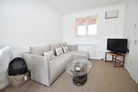 1 bedroom flat to rent, Lansdowne House, Gosport PO12