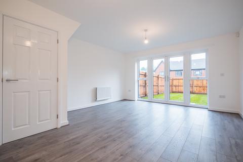 2 bedroom house to rent, at The Gateway, Brick Kiln Road, Ardwick, M12 M12