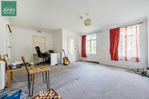 2 bedroom flat to rent, Furzedown, Littlehampton, West Sussex, BN17