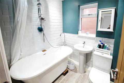 18 Avoncroft Road, Stoke Heath, Bromsgrove, B60 4NG