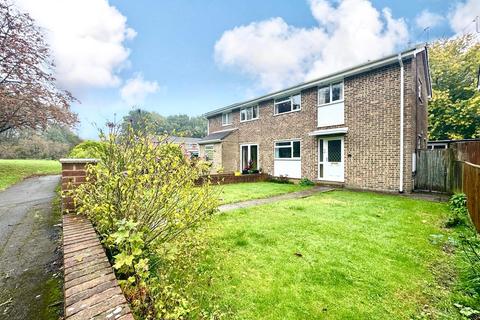 25 Ecklington, Eldene, Swindon, SN3 3TJ