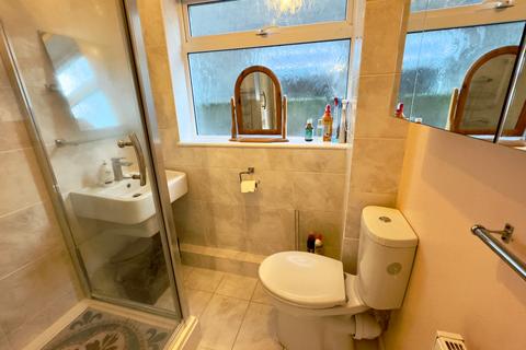 25 Ecklington, Eldene, Swindon, SN3 3TJ