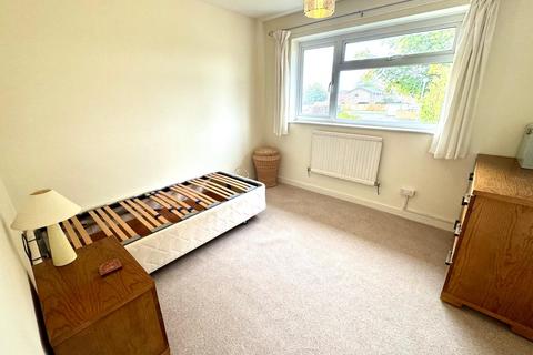 25 Ecklington, Eldene, Swindon, SN3 3TJ