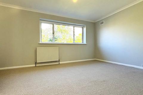 2 bedroom end of terrace house for sale, Worple Road, Surrey TW18