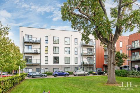 1 bedroom flat for sale, Daisy Court, Harold Wood