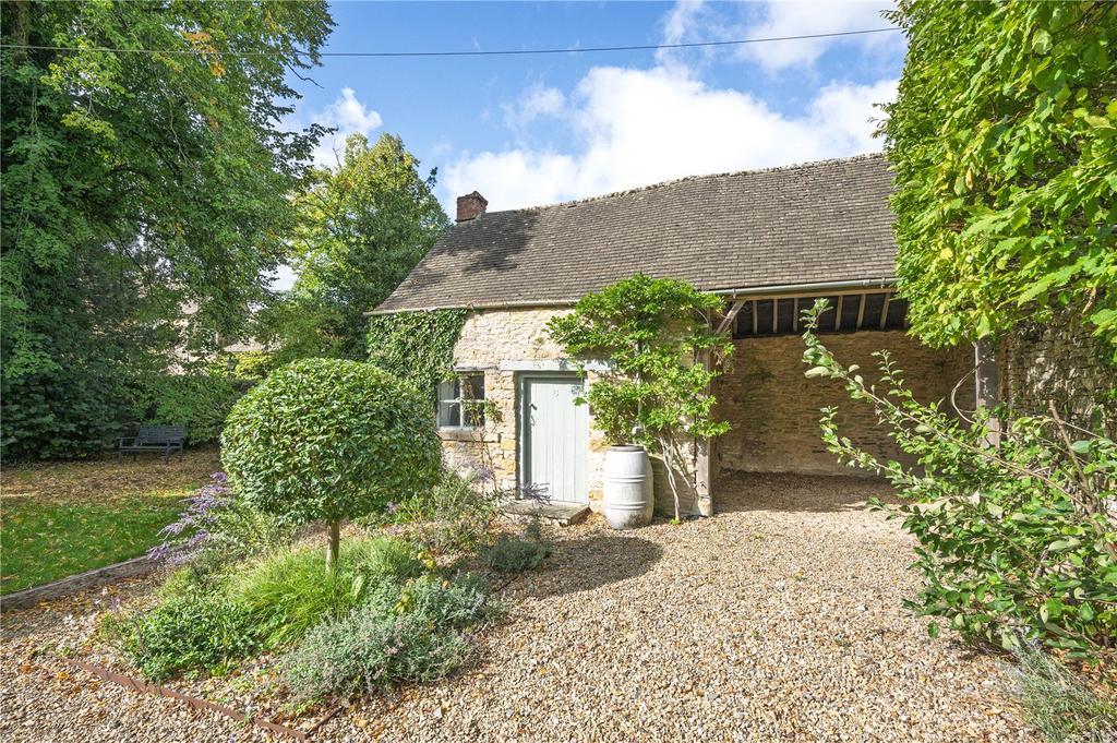 Outbuilding