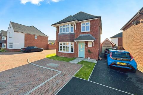 4 bedroom detached house for sale, Mercia Grove, Chester CH3