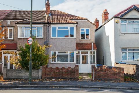 211 Grove Road, Mitcham, CR4 1AF
