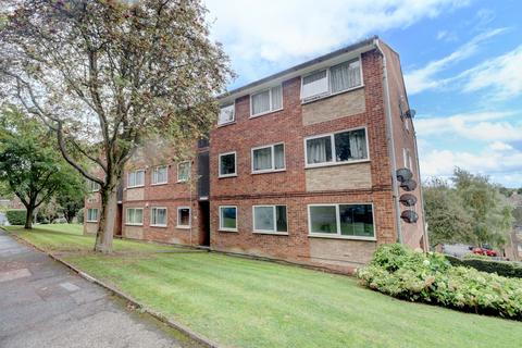 2 bedroom apartment for sale, Windsor Drive, Buckinghamshire HP13