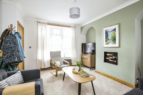 2 bedroom terraced house for sale, Whitelee Gardens, Hebden Bridge HX7