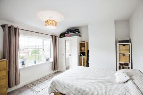 2 bedroom terraced house for sale, Whitelee Gardens, Hebden Bridge HX7