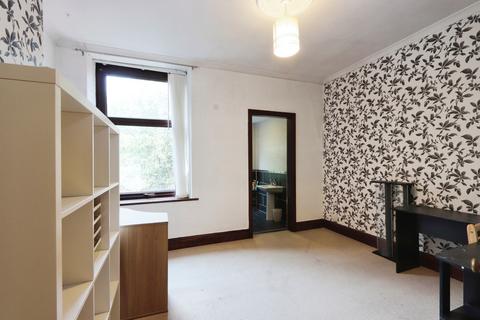 81 Halifax Road, Sheffield, S6 1LA