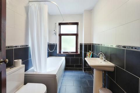 81 Halifax Road, Sheffield, S6 1LA
