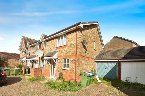 8 Troon Close, London, SE28 8QG