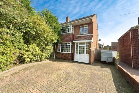 3 bedroom semi-detached house for sale, Briardene Avenue, Warwickshire CV12