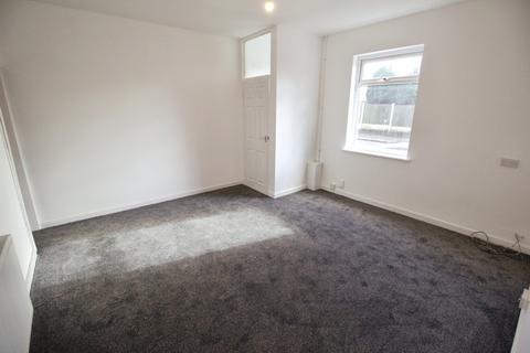 2 bedroom end of terrace house to rent, Francis Street, Wigan WN2