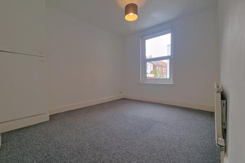 1 bedroom apartment for sale, Ashburton Road, Hampshire PO5