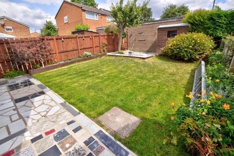 3 bedroom semi-detached house for sale, Burnham Avenue, Tyne and Wear NE15