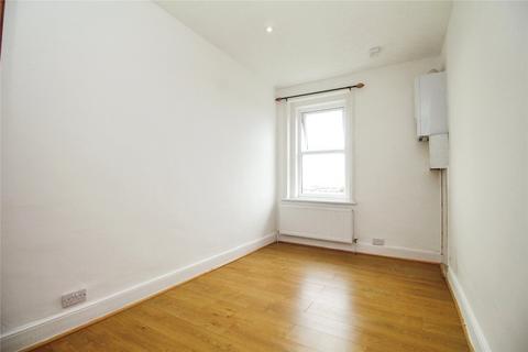 2 bedroom flat to rent, Western Parade, Hampshire PO5